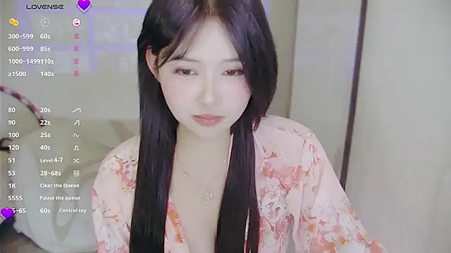 Fountain- online show from December 11, 12:02 am