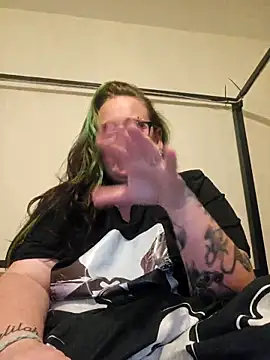 Snapshot of Bunny_Cummings chatting on September 12, 11:37 pm Bunny Cummings online show from September 12, 11:37 pm