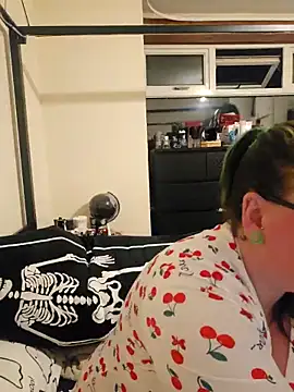 Snapshot of Bunny_Cummings chatting on September 14, 10:20 pm Bunny Cummings online show from September 14, 10:20 pm