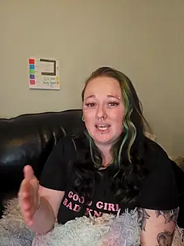 Snapshot of Bunny_Cummings chatting on September 23, 9:40 pm Bunny Cummings online show from September 23, 9:40 pm