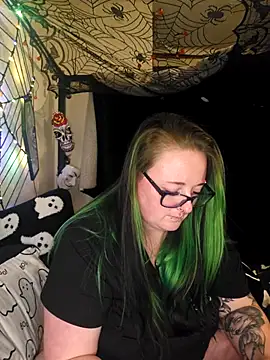 Snapshot of Bunny_Cummings chatting on October 19, 9:26 pm Bunny Cummings online show from October 19, 9:26 pm