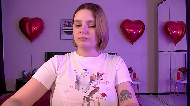 DianeMills online show from February 20, 4:18 am