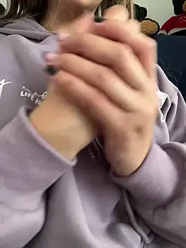 Iris lee online show from February 2, 4:22 pm