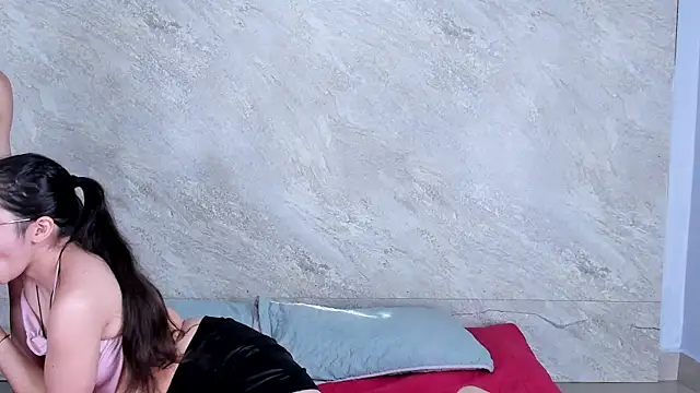 Snapshot of Couplehot__1 chatting on September 8, 8:30 pm Couplehot 1 online show from September 8, 8:30 pm