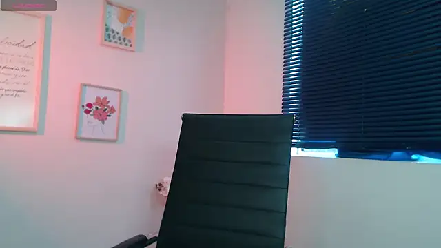 lucy diiaz online show from January 7, 10:08 pm