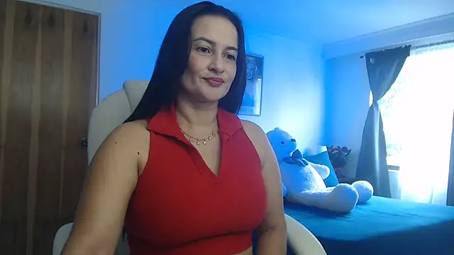 lucy diiaz online show from September 16, 7:37 pm