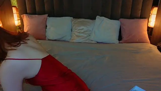 Sasha Exclusive online show from November 6, 9:32 am