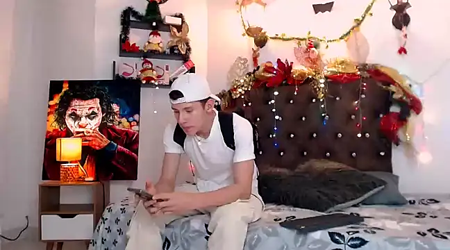 flowers18 online show from December 21, 2:30 am