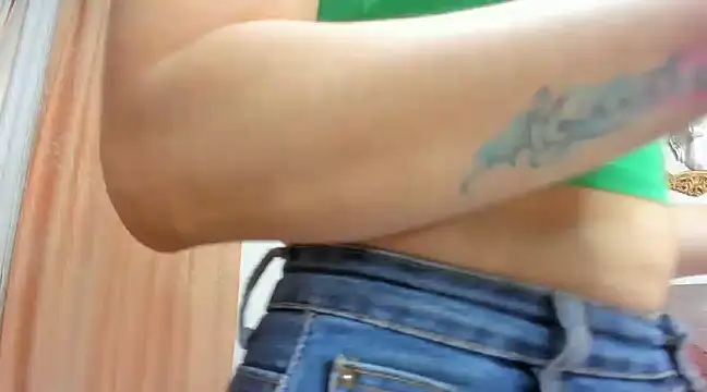 antonhella1 online show from December 20, 4:14 pm