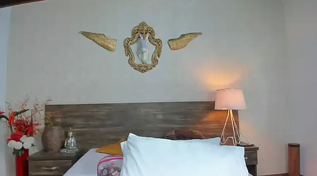 antonhella1 online show from January 30, 4:13 pm