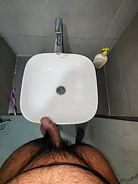 Snapshot of rahulGJ03 chatting on January 14, 6:49 pm rahulGJ03 online show from January 14, 6:49 pm