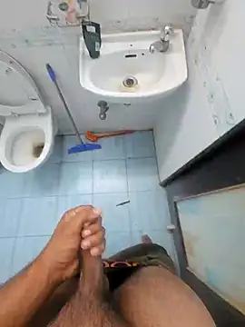 Snapshot of rahulGJ03 chatting on February 23, 3:29 pm rahulGJ03 online show from February 23, 3:29 pm