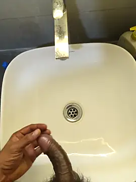 Snapshot of rahulGJ03 chatting on October 24, 11:01 pm rahulGJ03 online show from October 24, 11:01 pm