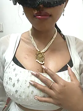 Snapshot of sandy_naughty chatting on February 27, 5:47 pm sandy naughty online show from February 27, 5:47 pm