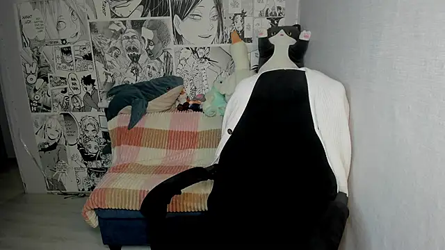 Martha Cameron online show from February 10, 2:30 am