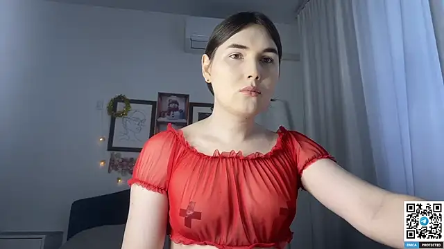 Snapshot of Maria_Bowie chatting on January 11, 8:11 am Maria Bowie online show from January 11, 8:11 am