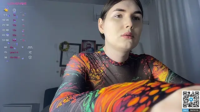 Snapshot of Maria_Bowie chatting on January 16, 7:28 am Maria Bowie online show from January 16, 7:28 am