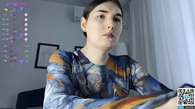 Snapshot of Maria_Bowie chatting on February 28, 8:31 am Maria Bowie online show from February 28, 8:31 am