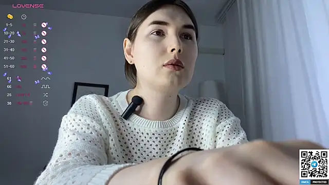 Snapshot of Maria_Bowie chatting on March 8, 12:09 pm Maria Bowie online show from March 8, 12:09 pm