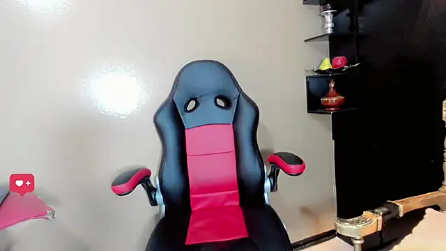 Gabyqueen70 online show from January 28, 5:03 pm