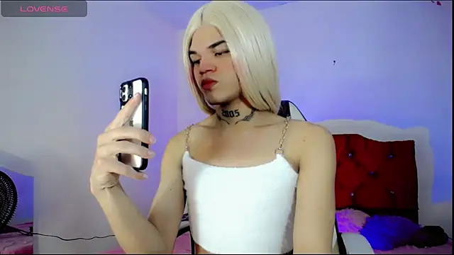 Gabyqueen70 online show from March 4, 3:22 am