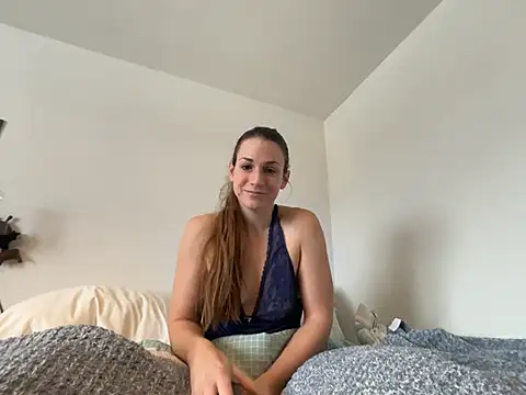 MissSwitch online show from January 10, 1:31 pm