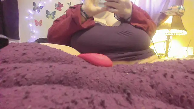 Snapshot of Alli_Kat chatting on February 10, 8:00 pm Alli Kat online show from February 10, 8:00 pm