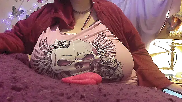 Snapshot of Alli_Kat chatting on March 3, 1:42 pm Alli Kat online show from March 3, 1:42 pm