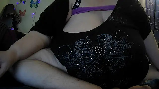 Snapshot of Alli_Kat chatting on September 26, 9:57 am Alli Kat online show from September 26, 9:57 am