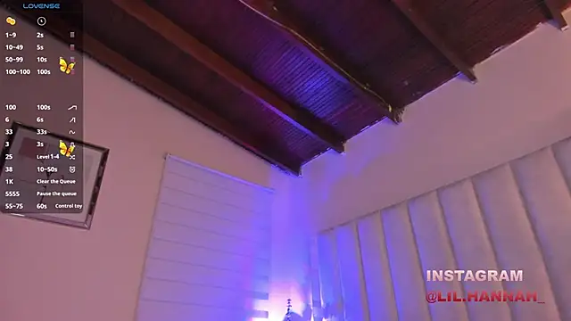 lil hanna18 online show from December 28, 10:14 am