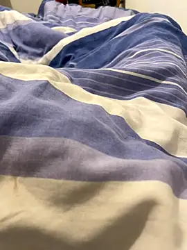 Snapshot of Lcrete chatting on October 20, 10:38 am Lcrete online show from October 20, 10:38 am