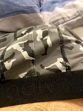 Snapshot of Lcrete chatting on November 26, 4:30 pm Lcrete online show from November 26, 4:30 pm