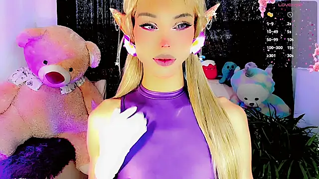 Snapshot of dollswit01 chatting on December 19, 7:10 pm dollswit01 online show from December 19, 7:10 pm