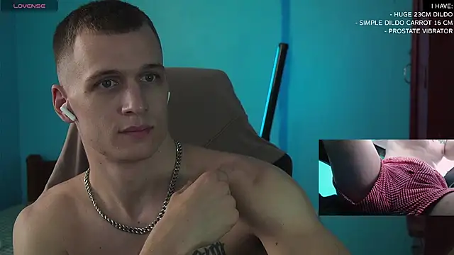 Snapshot of mickeypict chatting on March 7, 7:08 am mickeypict online show from March 7, 7:08 am