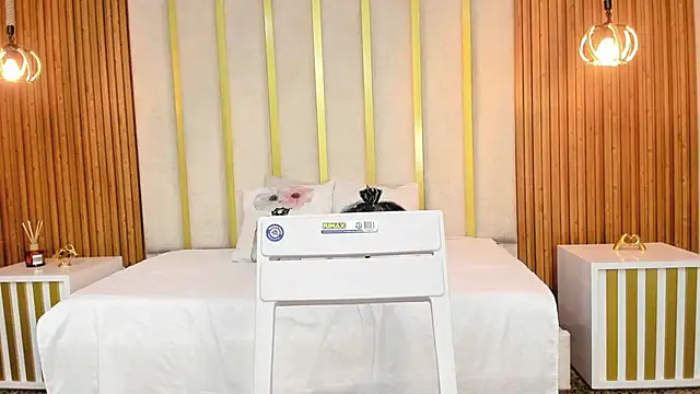 love mommy online show from February 21, 2:17 am