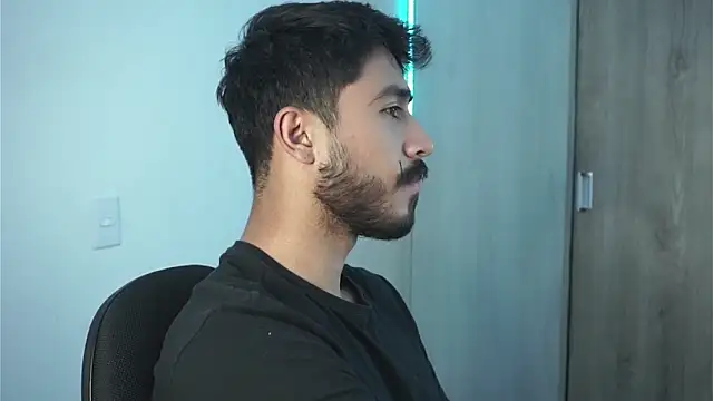 dam0n fr0st online show from December 21, 4:41 am