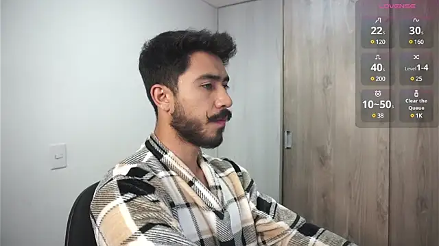 dam0n fr0st online show from December 24, 5:27 am