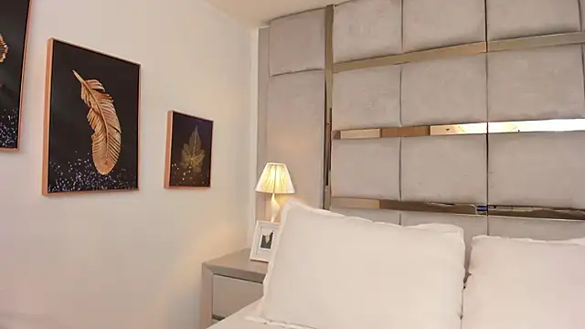 AmbarJensen online show from October 2, 12:45 pm