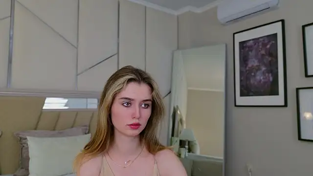 MarybethSnow online show from January 18, 4:10 pm