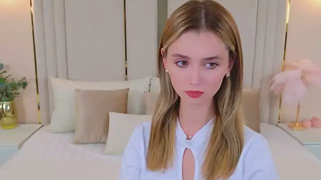 MarybethSnow online show from September 17, 5:14 pm