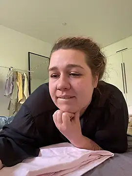 SuzieMurray online show from October 8, 10:13 am