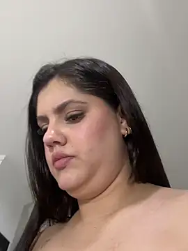 kimberlyhills1 online show from March 12, 11:01 pm