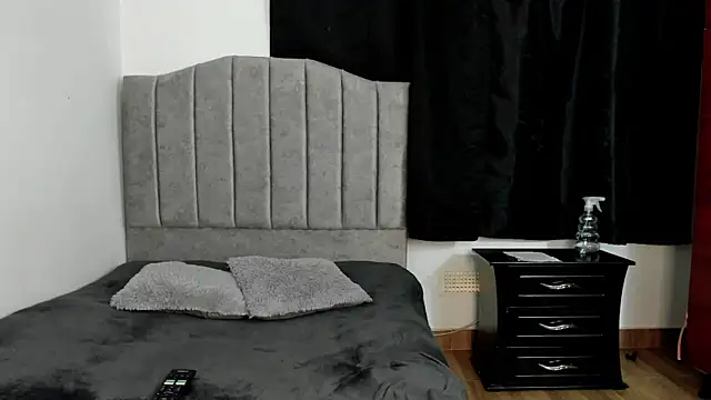 lorymoon online show from December 23, 6:58 pm