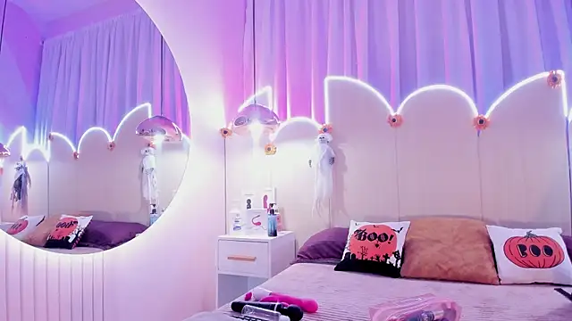 Laurentdupont04 online show from October 12, 3:05 am