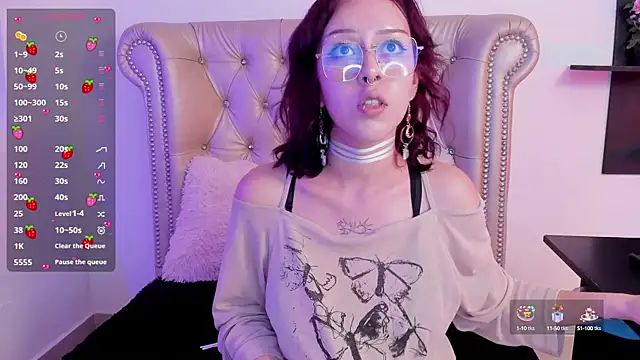 AlexaFoxy18 online show from January 15, 4:57 am