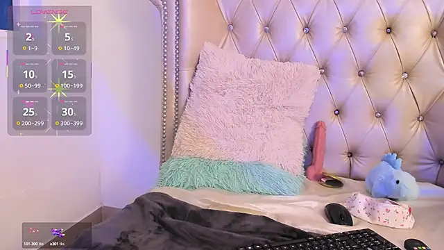 AlexaFoxy18 online show from February 20, 5:18 pm