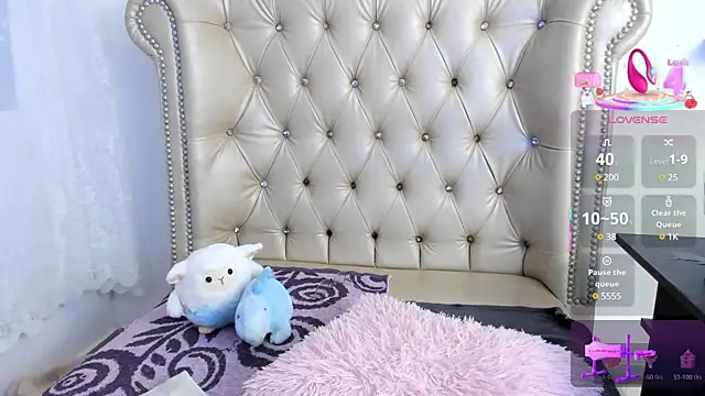 AlexaFoxy18 online show from March 5, 4:56 am