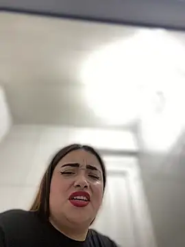 Tatiana O online show from February 20, 7:30 pm