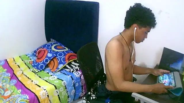 sexy diamante  online show from September 14, 8:19 pm