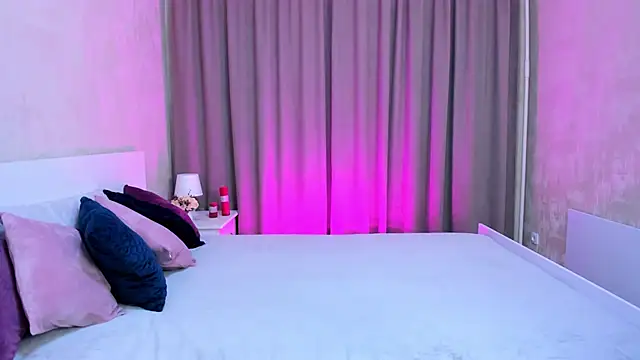 MelodyHudson online show from February 23, 11:11 am